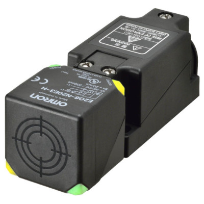 Détecteur de proximité, inductif, corps carré, blindé, 20 mm, PNP-NO/NC, conduit M20