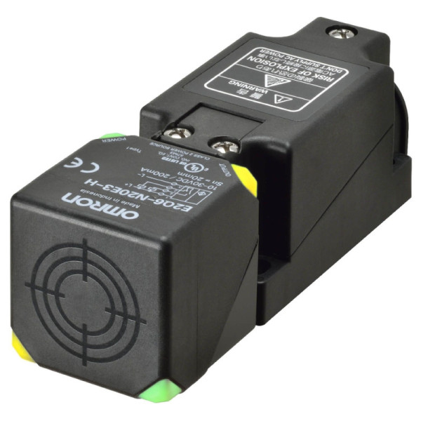 Détecteur de proximité, inductif, corps carré, blindé, 20 mm, PNP-NO/NC, conduit M20